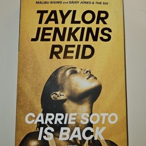 Taylor Jenkins Reid - Carrie Soto Is Back (Yellow Cover)